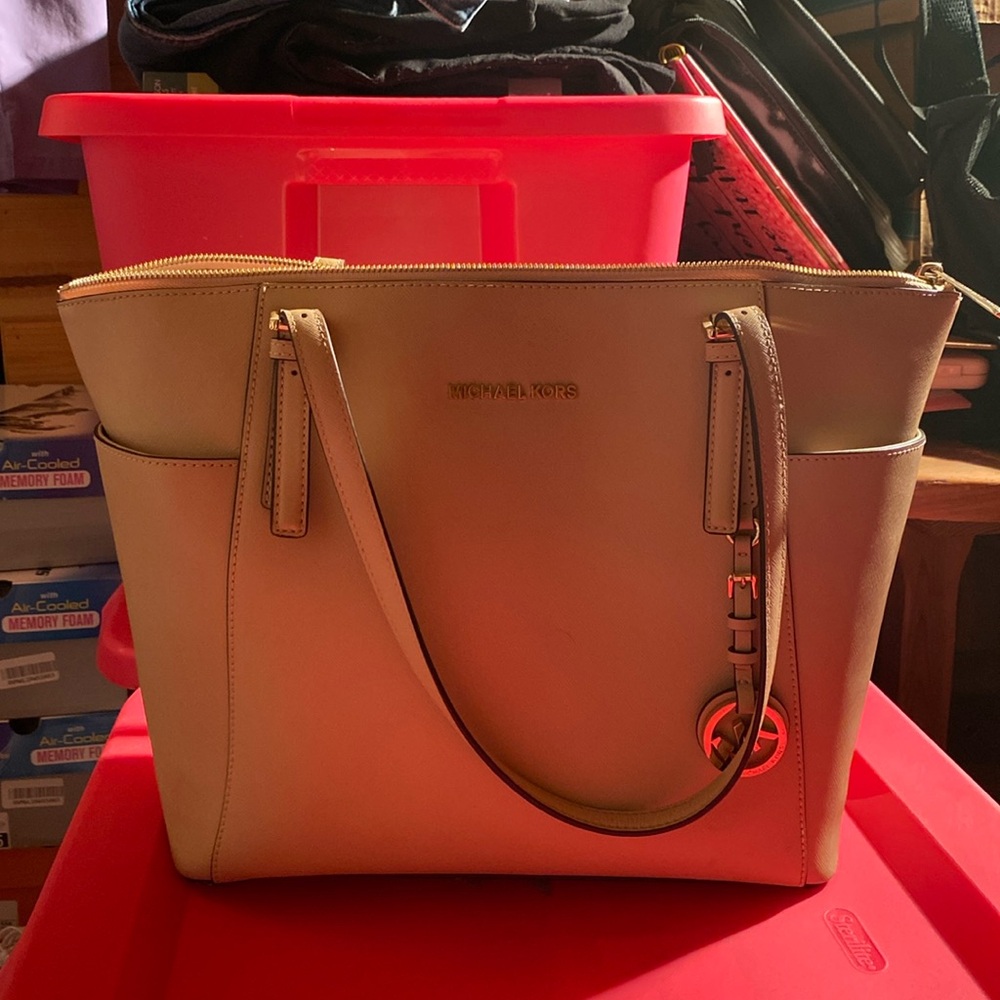Michael Kors  Large Jet Set Tote/Purse